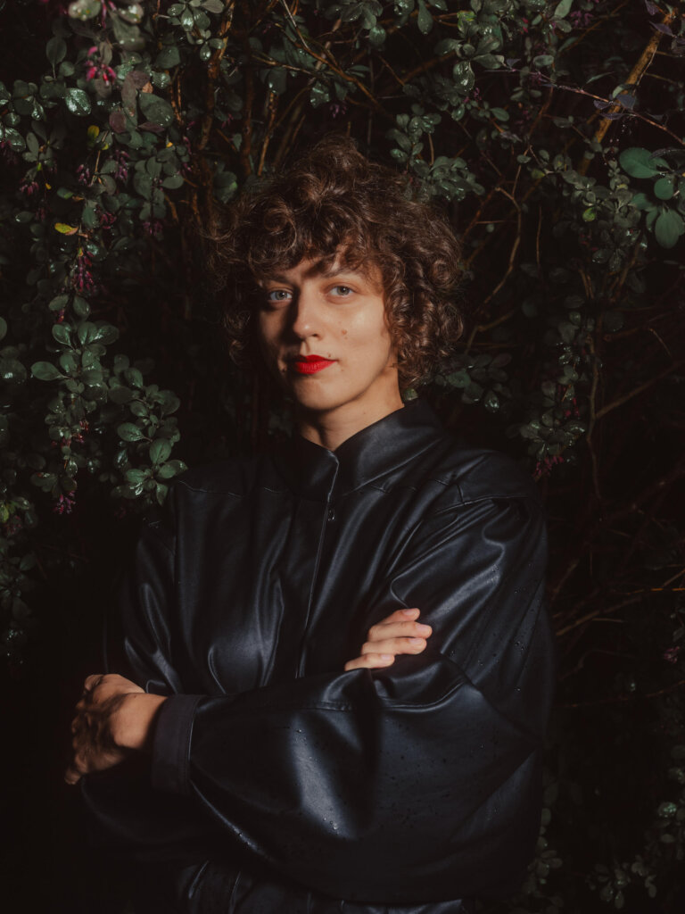 Karolina Grzywnowicz (Polsko), vizuální umělkyně, žije a působí v Berlíně